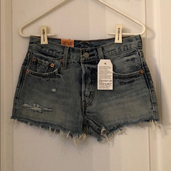 Levi's Pants - NWT Levi’s 501 Denim Shorts Sz 24